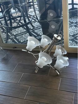 5 lamp hanging light fixture