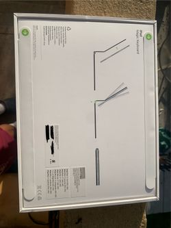 NEW Factory Sealed Apple Magic Keyboard for iPad Pro 11" (M4/M5)