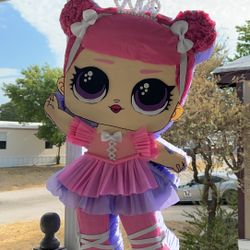 LOL BAILARINA PIÑATA 