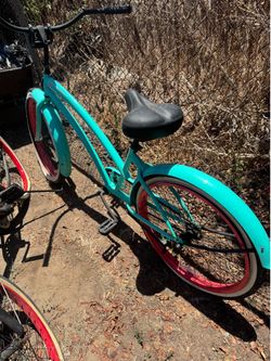Cruiser bikes $150 for all 3 (AS IS )