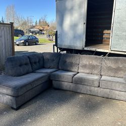 Sectional Couch 