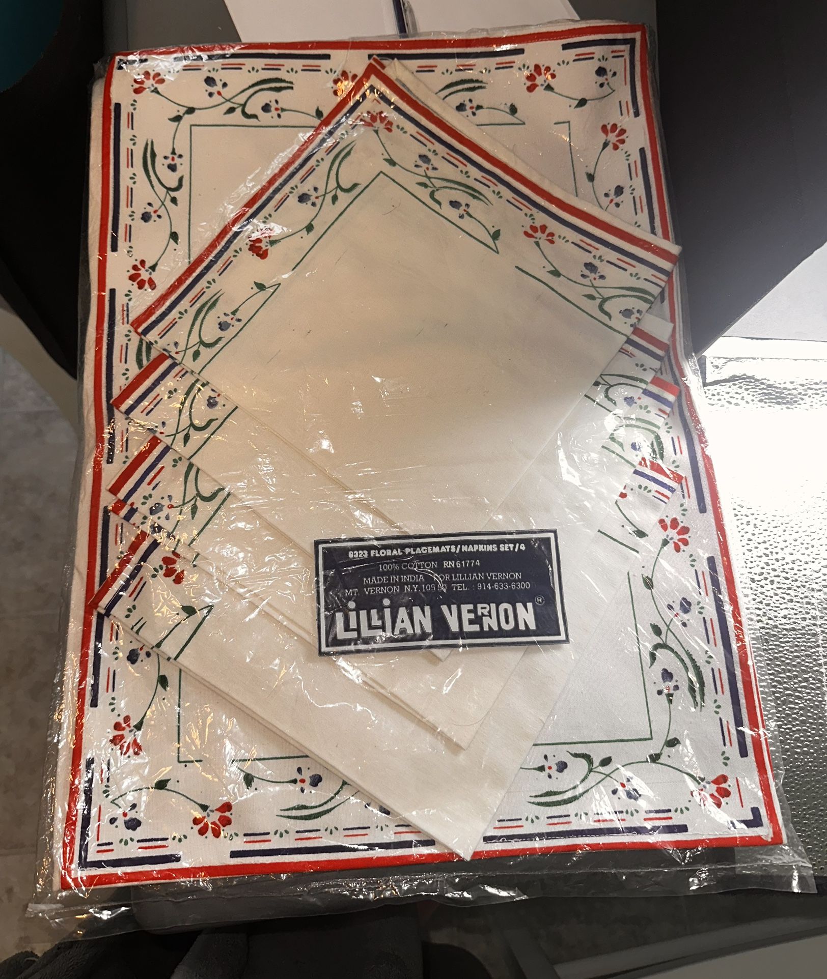 Set Of 4 Lillian Vernon 100% Cotton Floral Birder Fabric Placemats And Napkins 