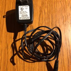 AC/DC Adapter