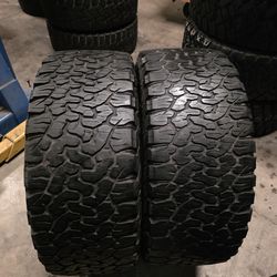 35/12.50/20 BFGOODRICH 2 used tire for sale