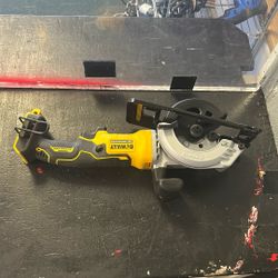 Dewalt Max Atomic 20 Volt Circular Saw 
