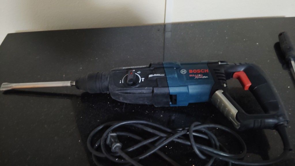 Bosch Hammer