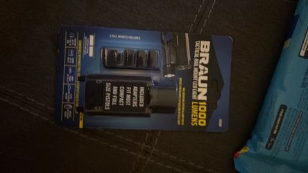 Braun 1000 lumens flashlight