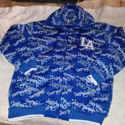 FIRM IN MERCED ‼️ MENS LA DODGERS THICK JACKET SIZE XL FITS MORE LIKE A XXL