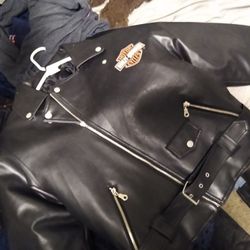 Woman's  Leather Harley-Davidson  Motorcycle Jacket