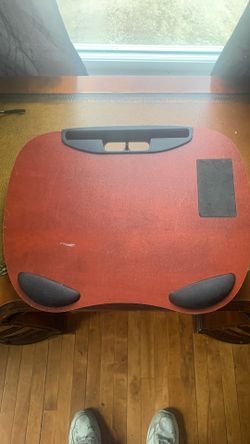 Lap desk