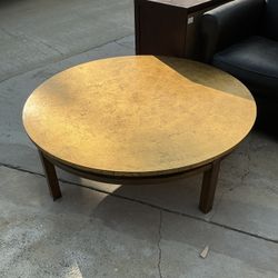 48” ROUND GOLD COFFEE TABLE $40
