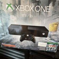Xbox One Console 1 TV