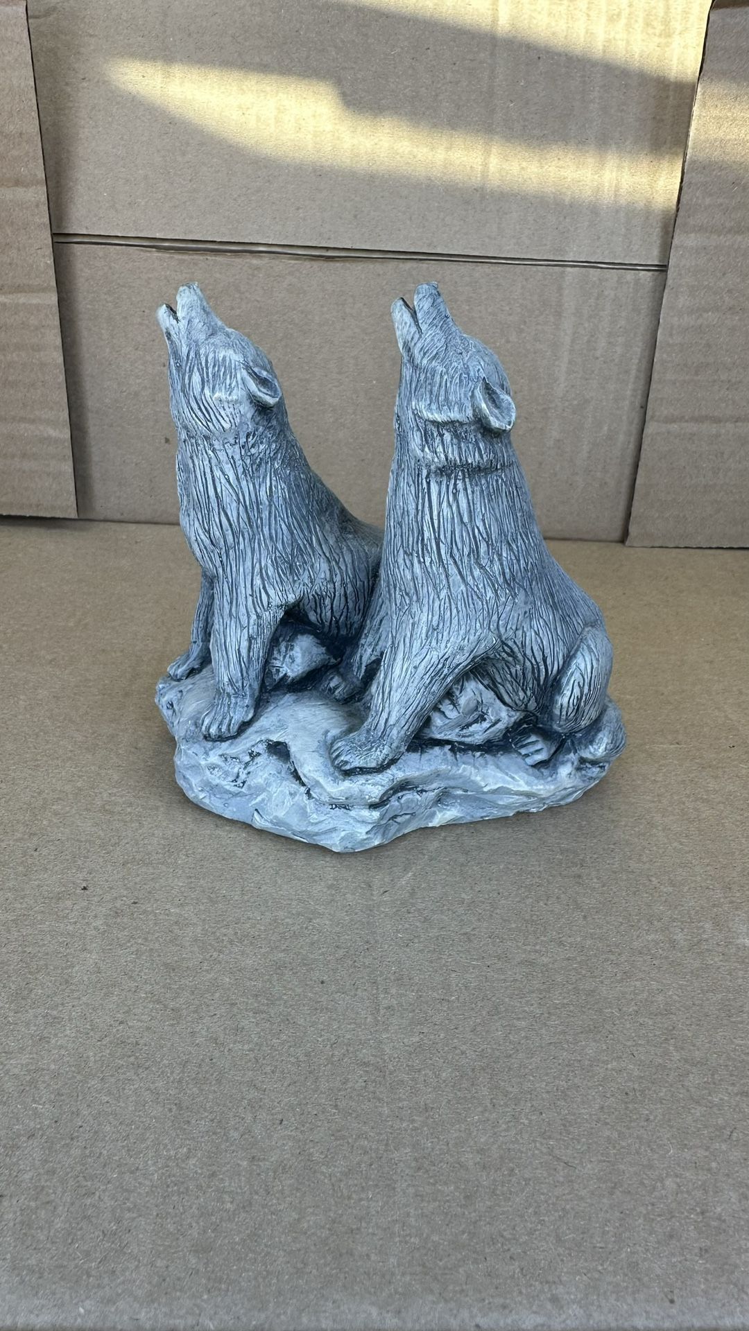 Wolf Model Of Mt. St Helens Ash