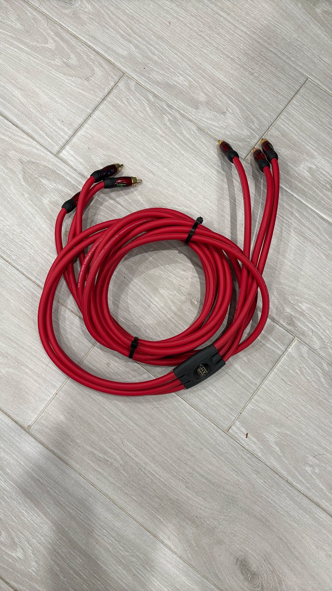 Monster THX Ultra 800 8ft Component Video Cable – 24k Gold Plated