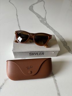 Ray-Ban Meta Skyler Smart Glasses