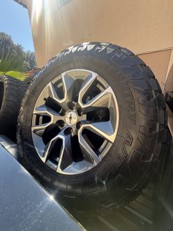 Rims & Tires