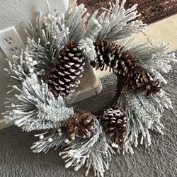 Snowy Pinecone Wreath Seasonal Decor (accepting best offer, Please Read Description)