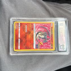 Radiant Charizard SWSH 011/078 ARENA CLUB gem Mint 10