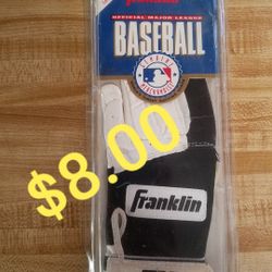 Franklin BaseBall Batting Glove Youth Left