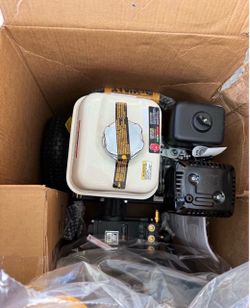 DEWALT 3600 PS| 2.5 GPM Gas Pressure Washer, Honda GX200 Engine (50-State), Heavy-Duty Commercial Cold Water Power Cleaner