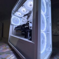 White Gaming PC (I7-13700k • 7900xtx • 64gb DDR5)