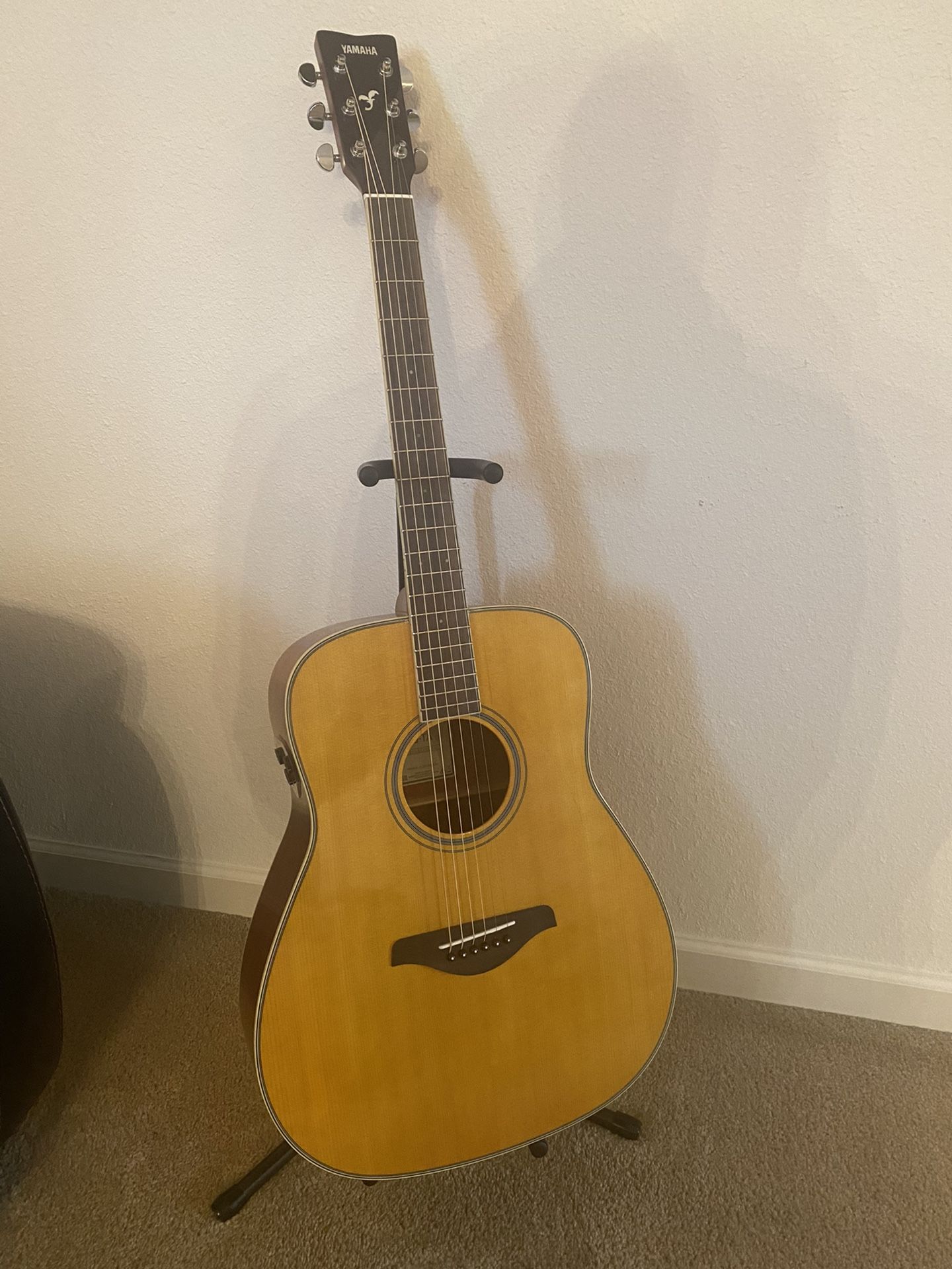 Yamaha FG-TA Guitar