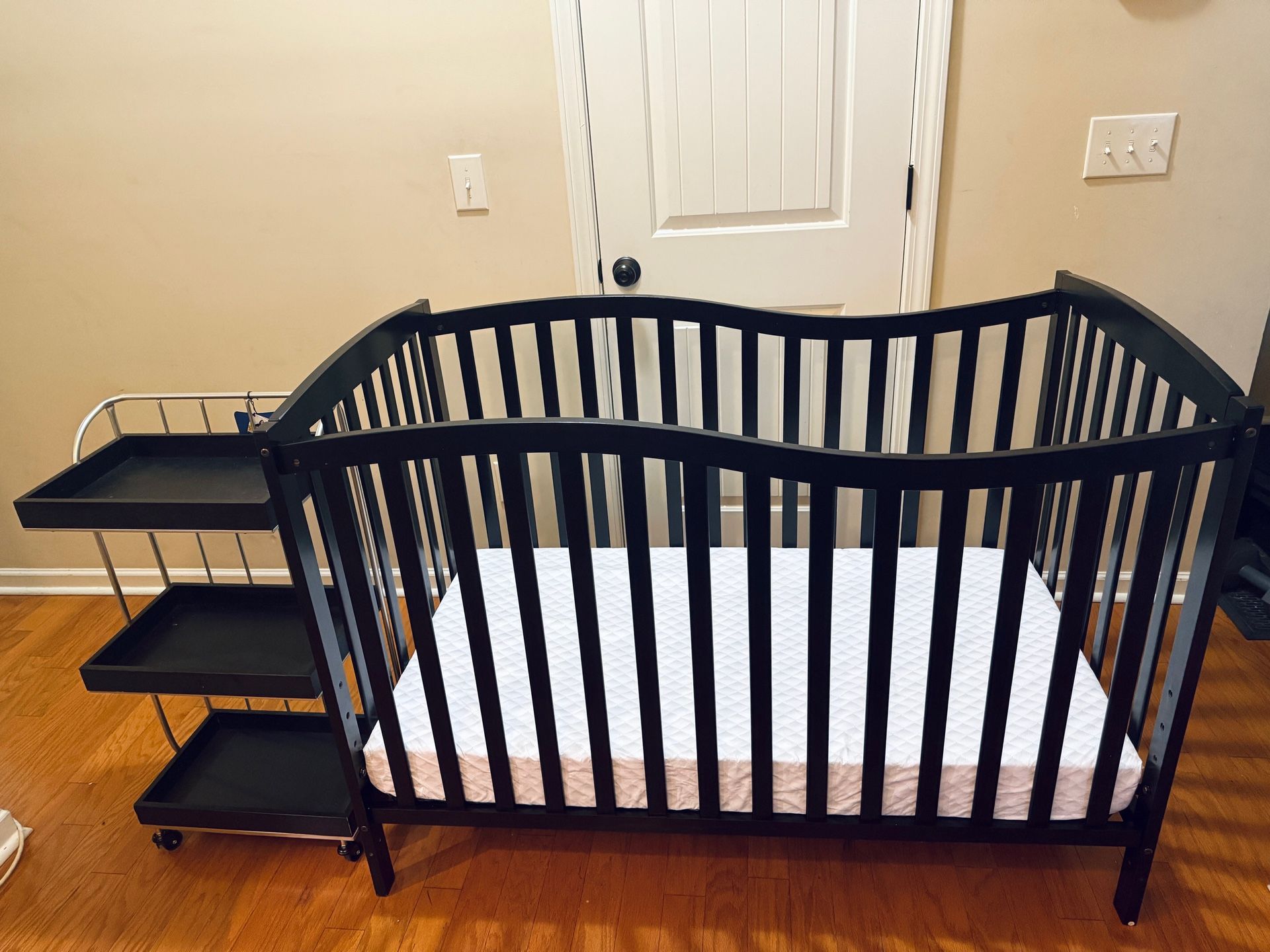 Baby Crib And Cart 