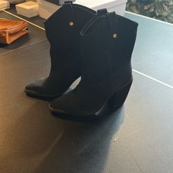 Vince Camuto cowboy boot