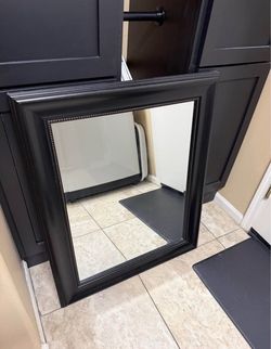 Bathroom/wall mirror