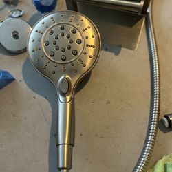 Moen Shower Head Magnetic Tecnology, and attachments 