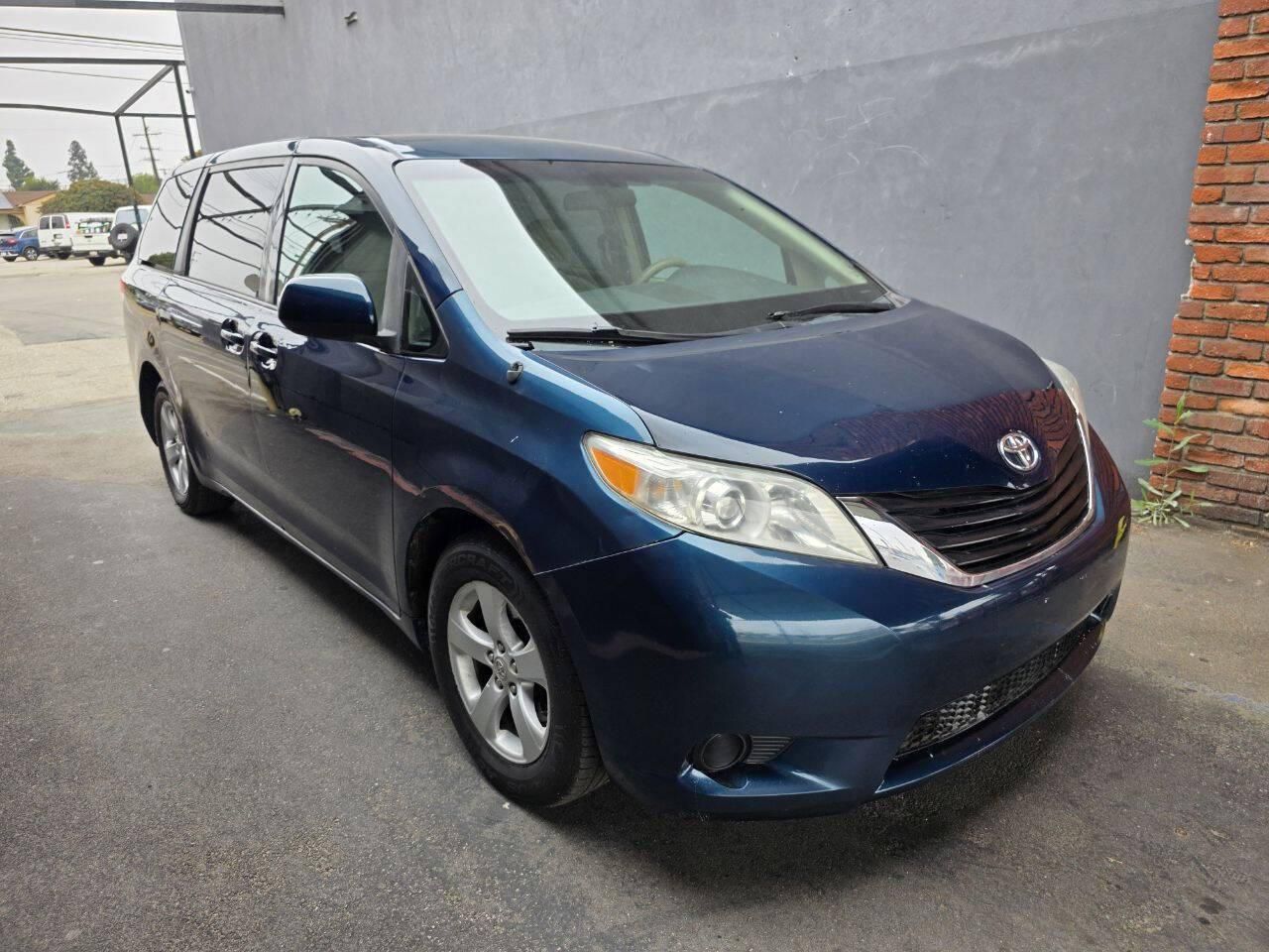 2011 Toyota Sienna