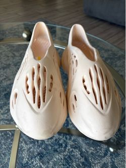 Yeezy Foam Sandals