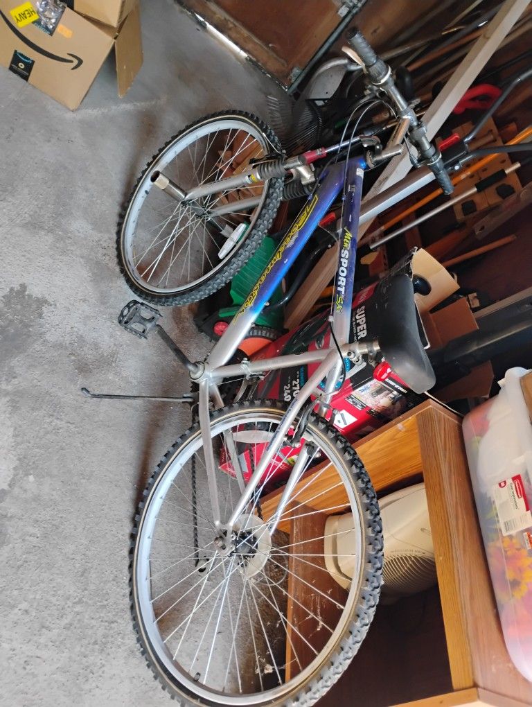 Roster Bike Mountain Sport And Good Conditions