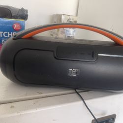 Waterproof Bluetooth Speaker