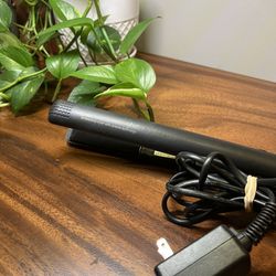 GHD Hair Straightener 