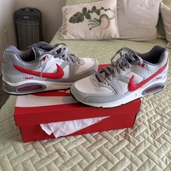 Nike Air Max Command