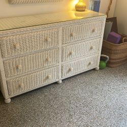 White Wicker Drawer Dresser And Mirror