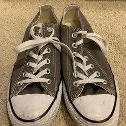 Converse Men’s 7.5/Women’s 9.5