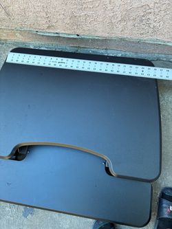 Standing desk