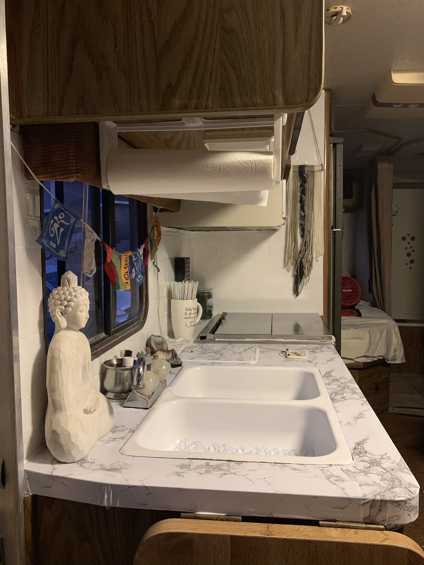 1984 SouthWind RV FOR SALE !!!! For only 6,000 for Sale in Huntington
