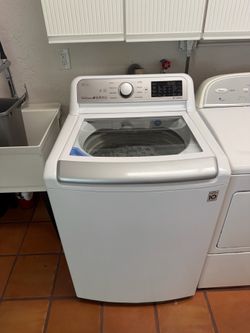 LG WT7300CW Washing Machine