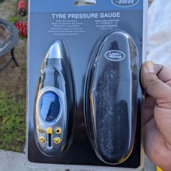 TIRE PRESSURE GAUGE