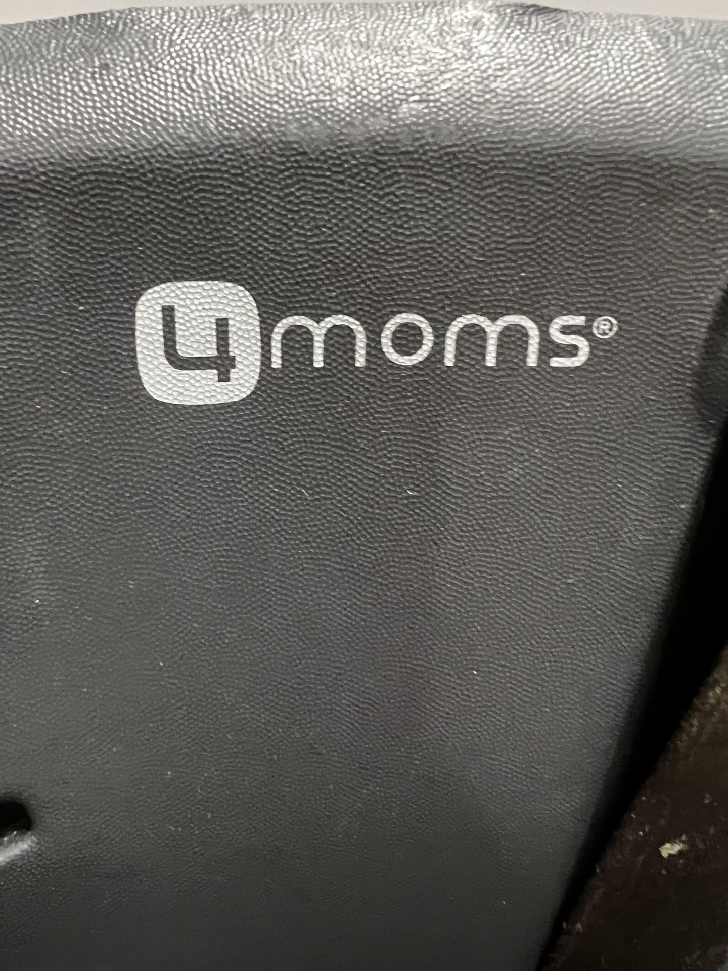 4 Moms High Chair