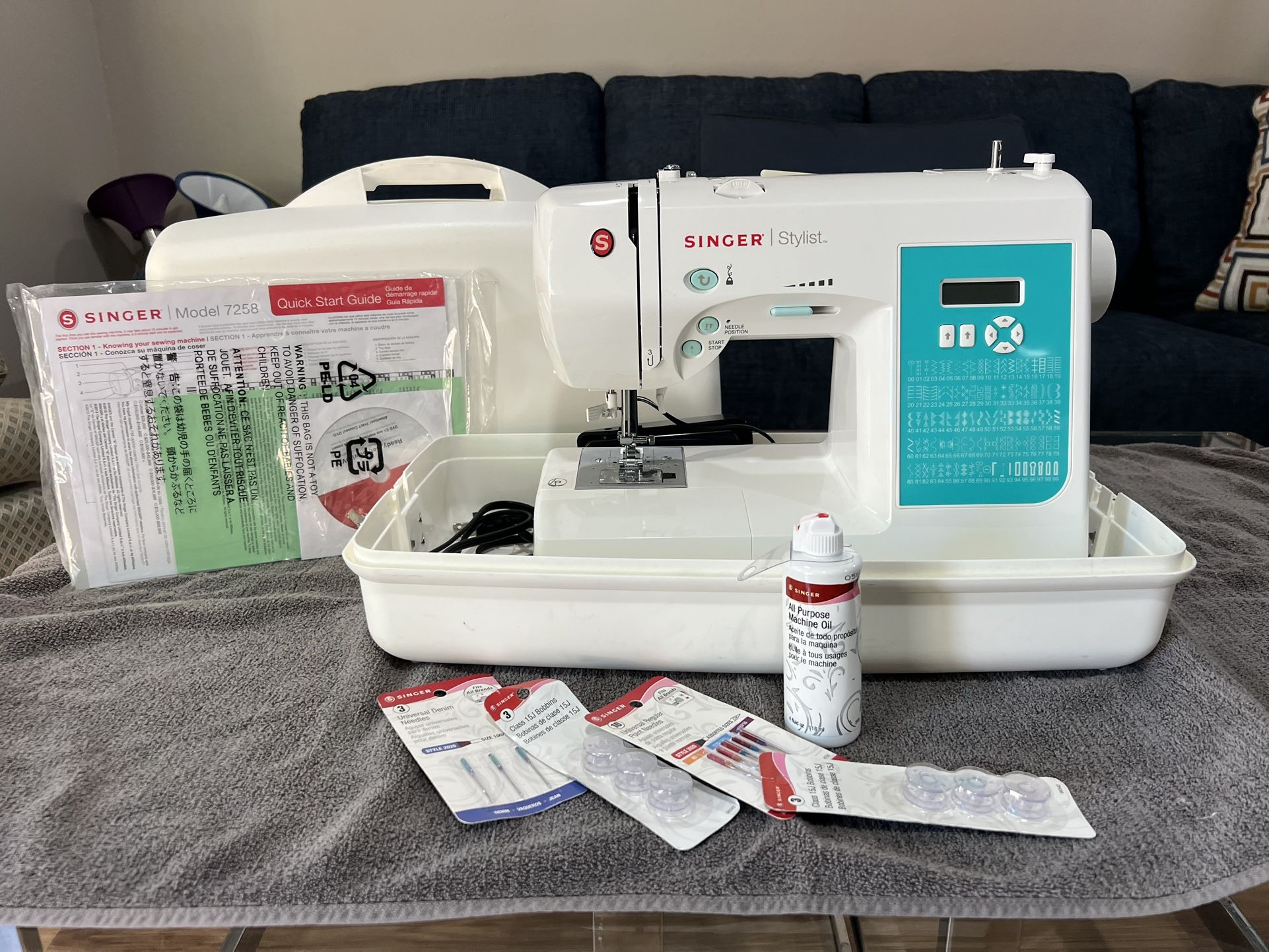 Singer 7258 Stylist Sewing Machine - NEW