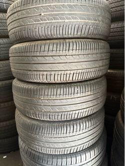 Vendo 215/55/R17 las 4 llantas Hamkom por $180