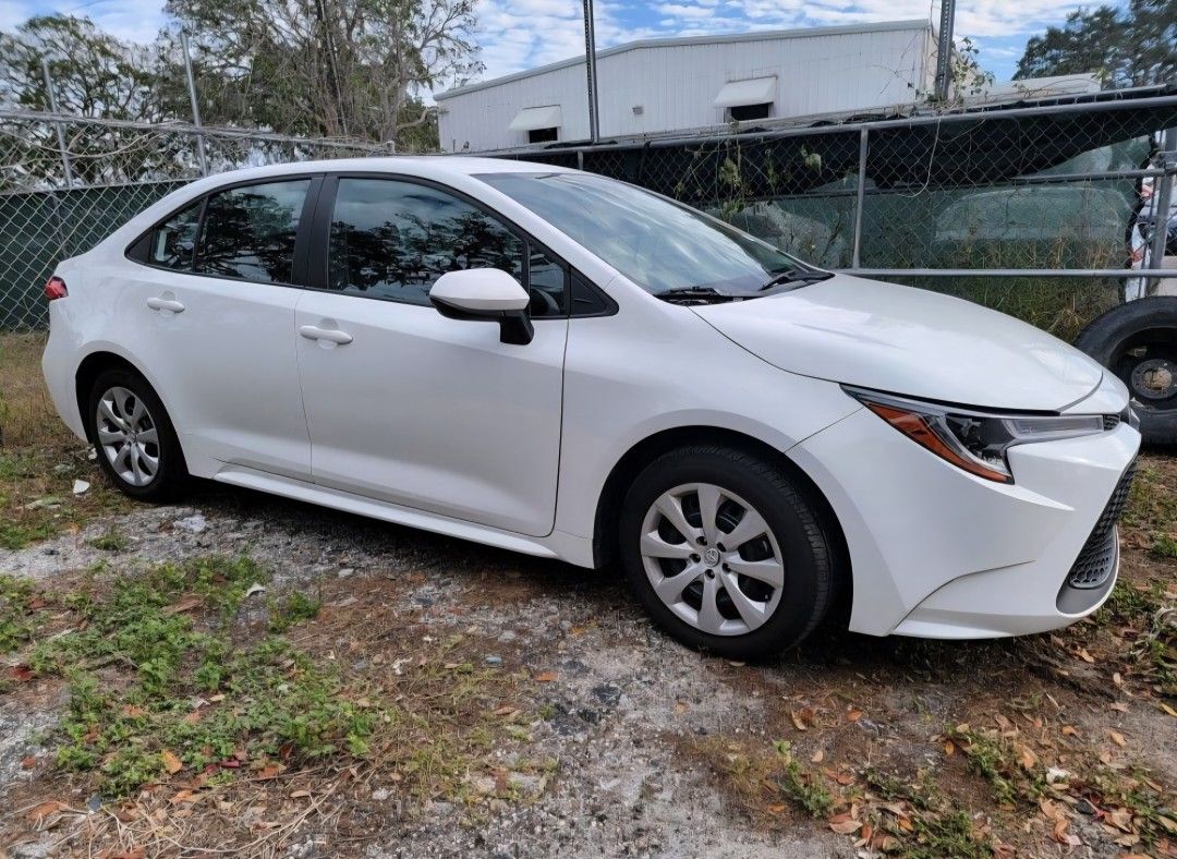 2020-2025 TOYOTA COROLLA WEATHERTECH FLOOR MATS