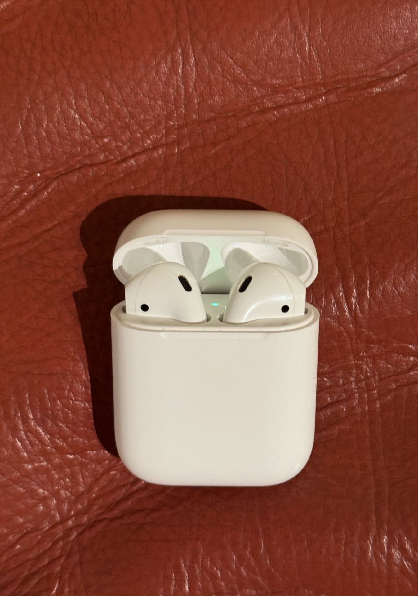 AirPods Great Condition 