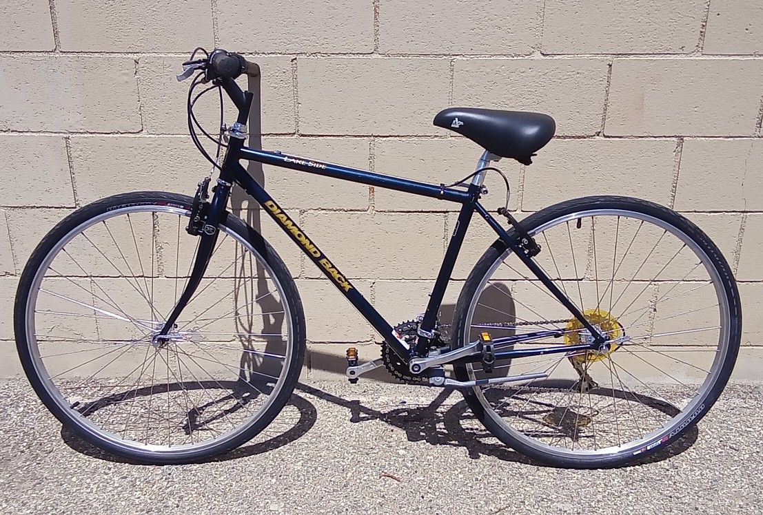 DIAMONDBACK LAKE SIDE HYBRID MENS ROAD BIKE REFURBISHED OBO 