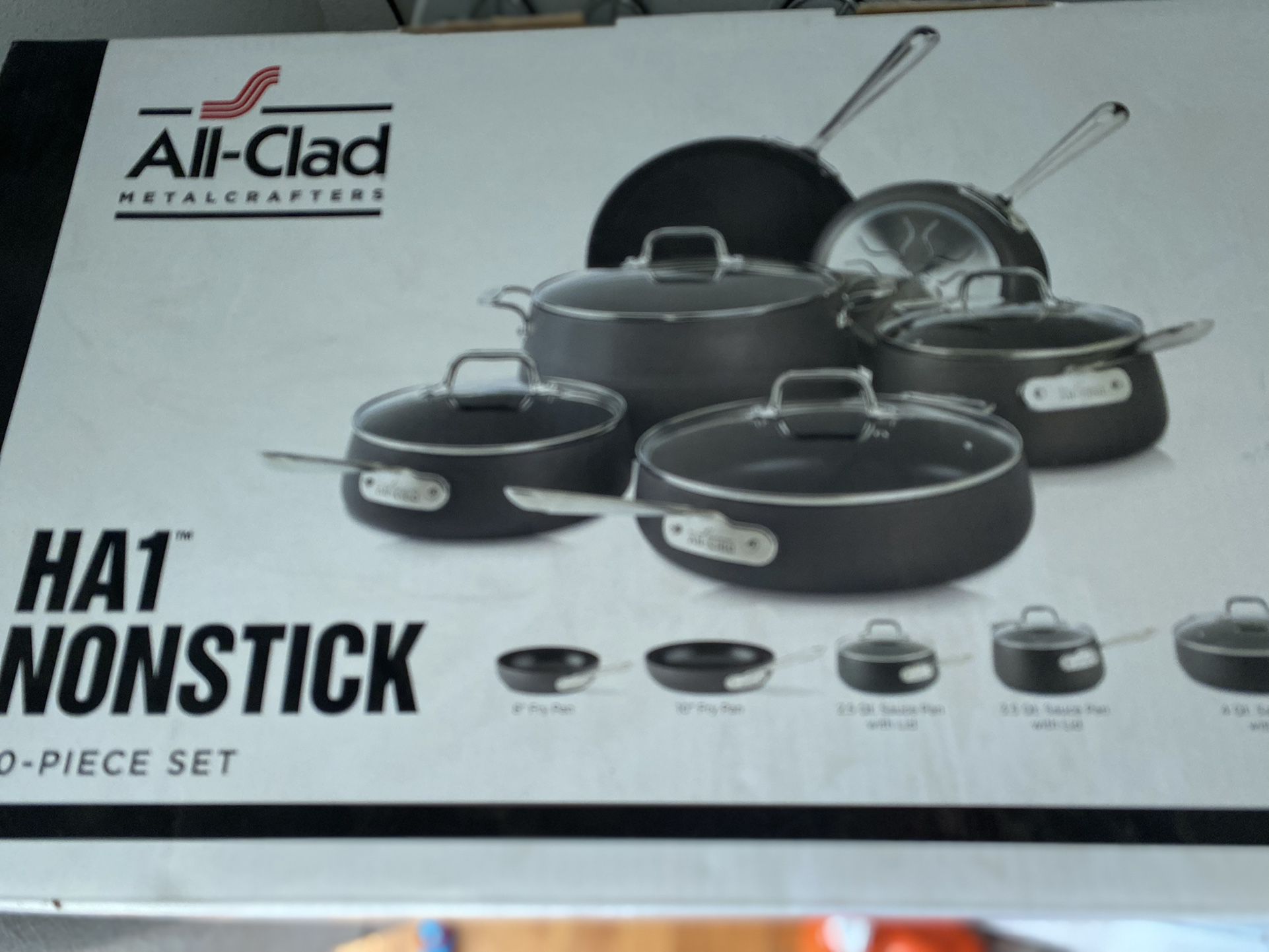 All Clad HA1 - Nonstick Skillet Set