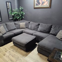 MEGA DEAL 3 PIECE ASHLEY SECTIONAL WITH OTTOMAN ONLY $499 DELIVERY AVAILABLE